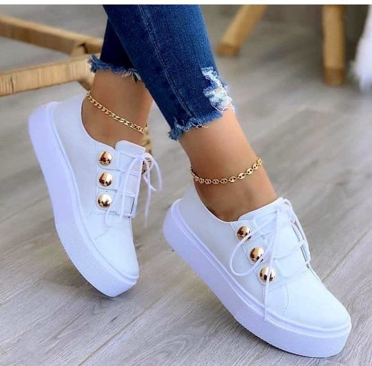 Zapatillas planas con cordones para mujer, estilo casual con remaches. - Imagen 4