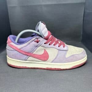 Nike Dunk Low Plum - Talle 41 (US 8 / 26 CM)