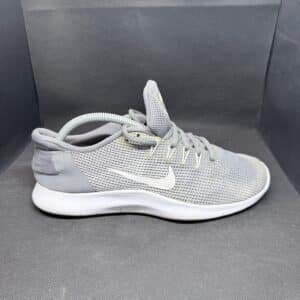 Nike Flex RN 2018 Grey White - Talle 42.5 EUR (US 9 / 27 CM)