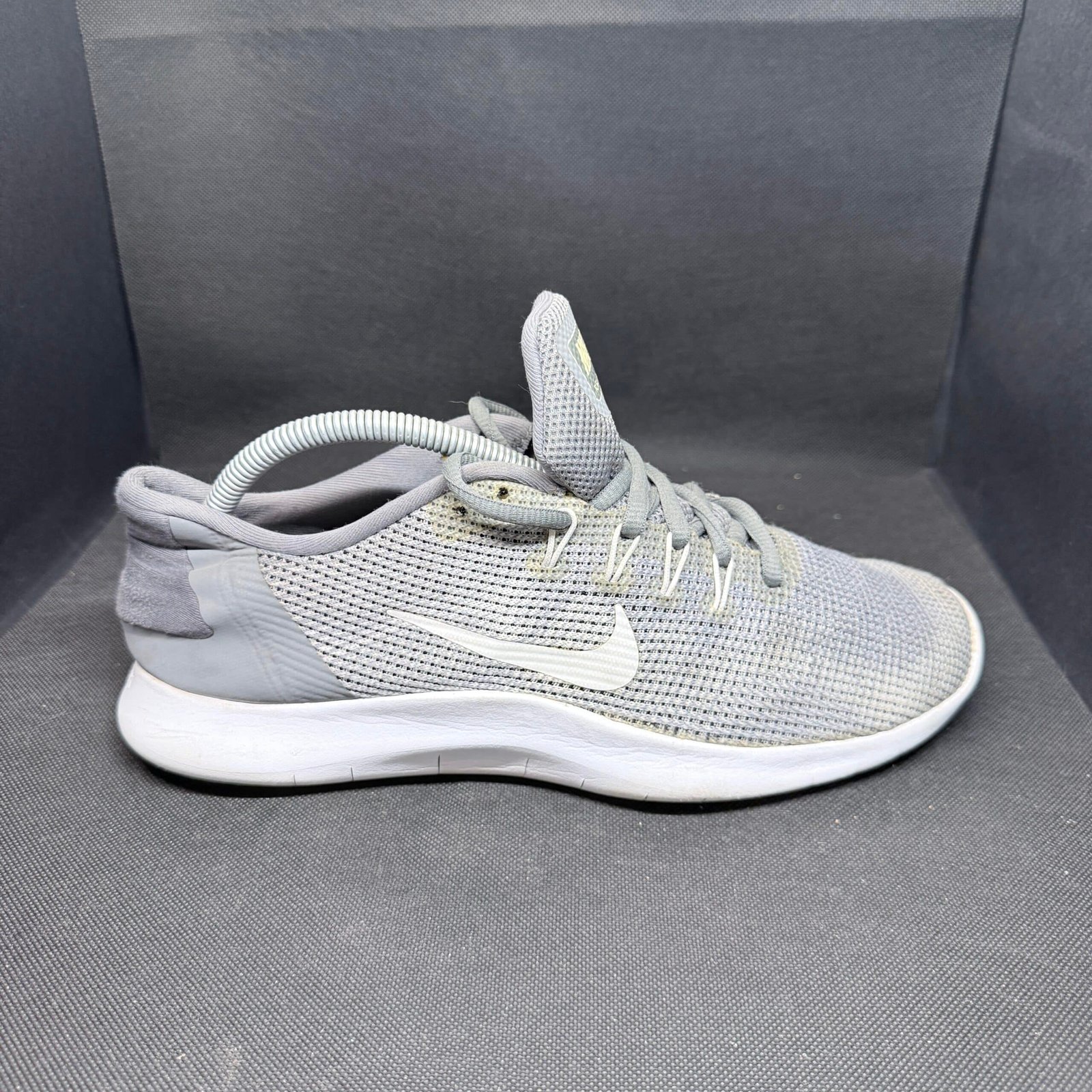 Nike Flex RN 2018 Grey White - Talle 42.5 EUR (US 9 / 27 CM)