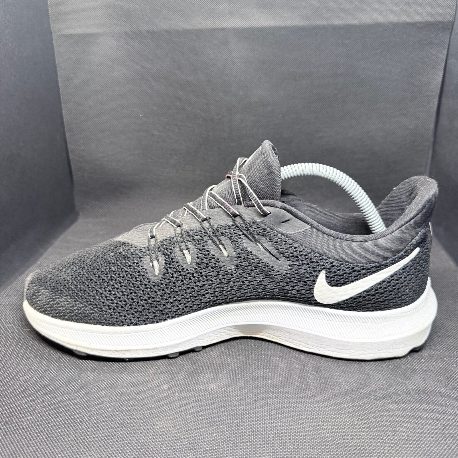 Nike Quest 2 Black/White Running Talla 42.5 - Imagen 5