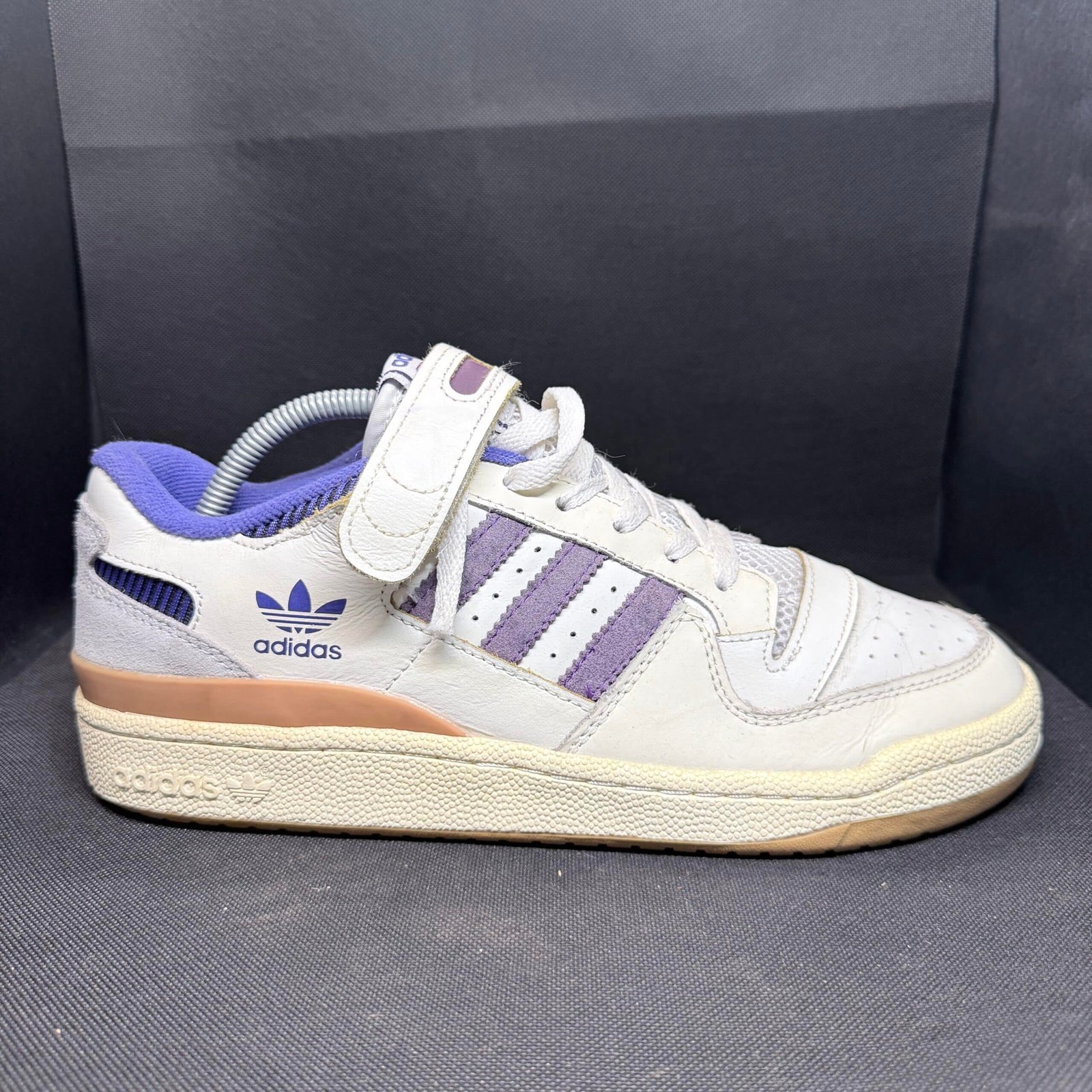 Adidas Forum 84 Low Off White Orbit Violet - Talle 43.5 (US 9.5 / 27.5 CM)