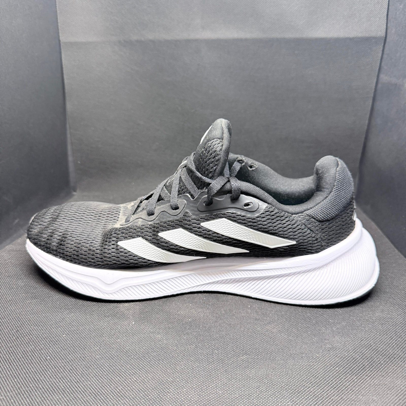 Adidas Runfalcon 5 Core Black Cloud White - Talle 43.5 (US 9.5 / 27.5 CM) - Imagen 4