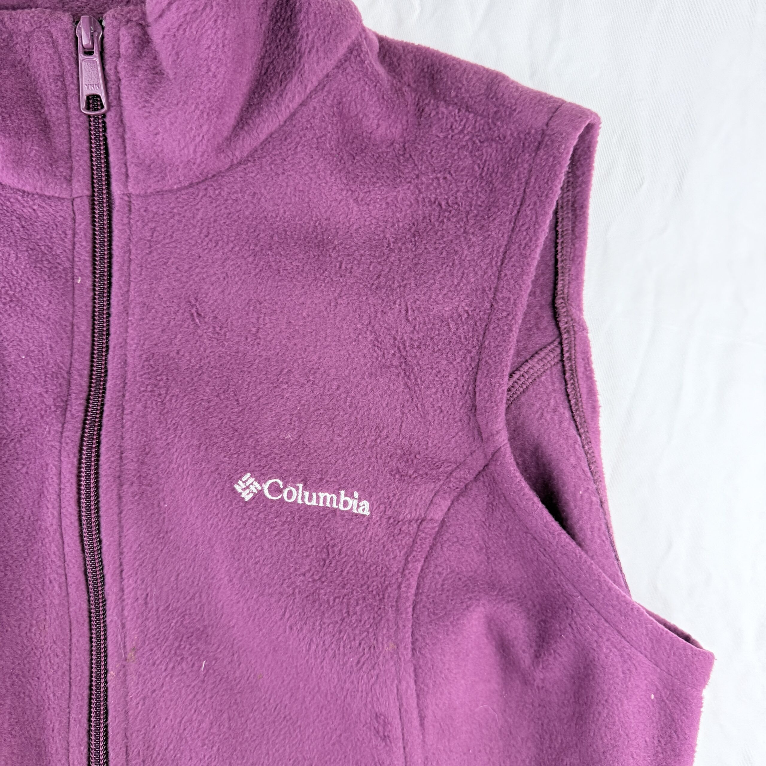 Chaleco Fleece Columbia Magenta Talla L de Mujer - Imagen 2