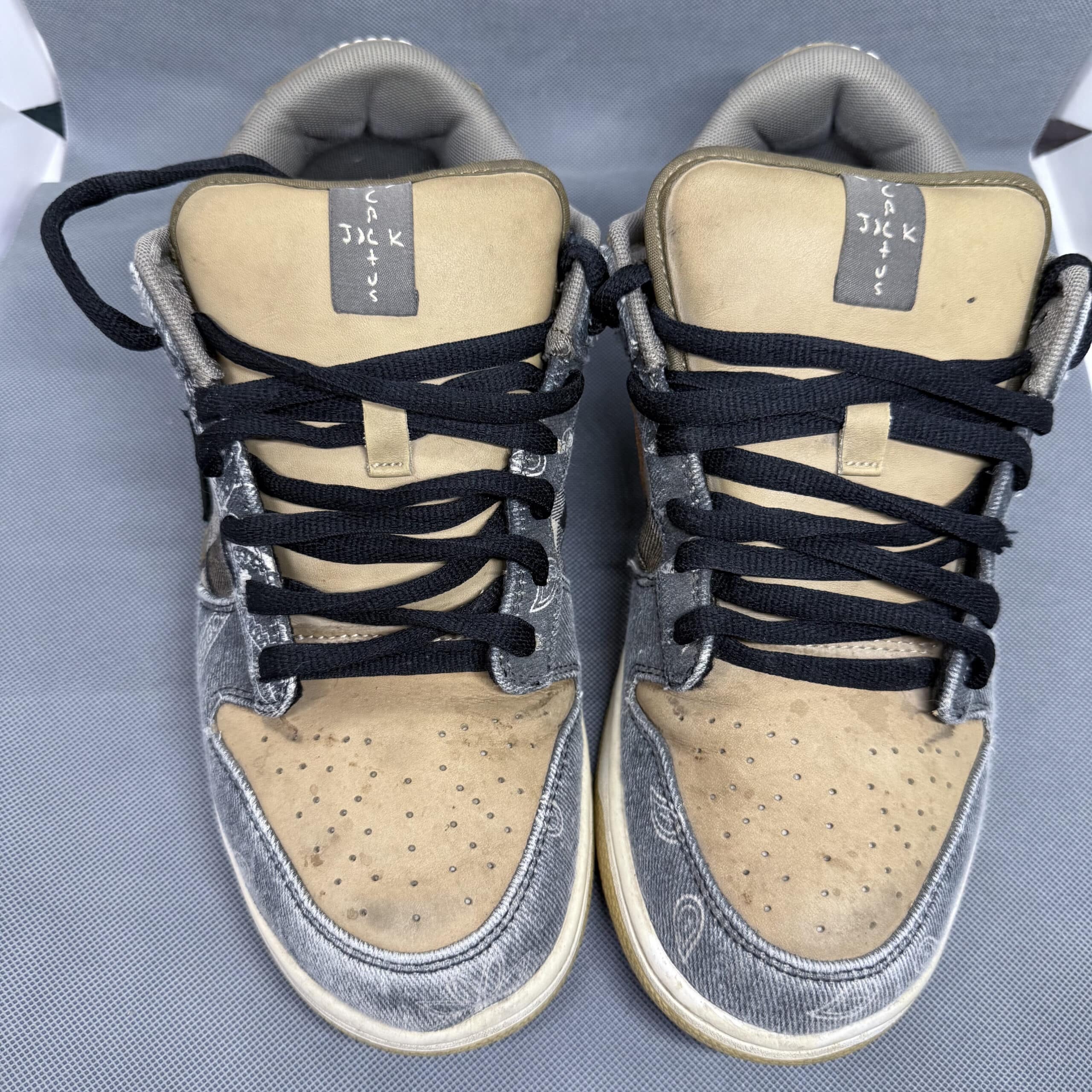 Nike SB Dunk Low Travis Scott Cactus Jack Talla 43 - Imagen 4