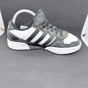 Adidas Courtic Blanco Negro - Talla 40