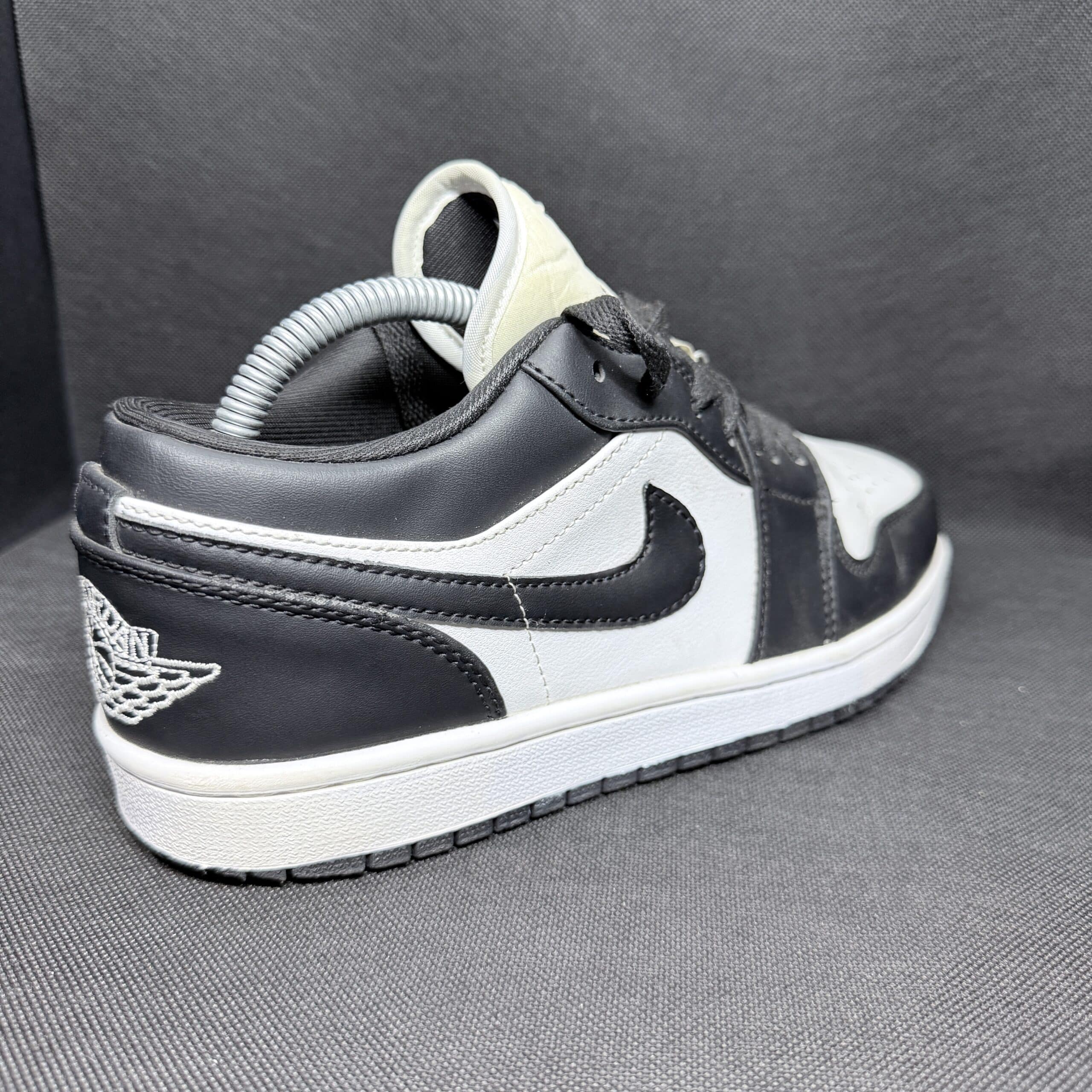Jordan 1 Low en blanco y negro panda Talla 40