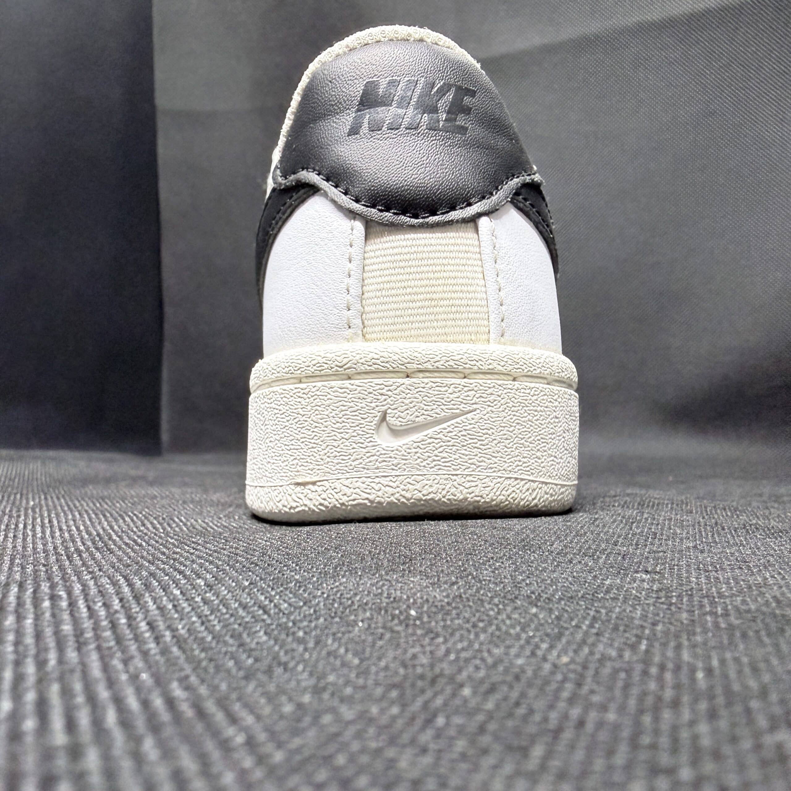 Nike Court Royale 2 Bajo Blanco Negro Talla 40 - Imagen 2