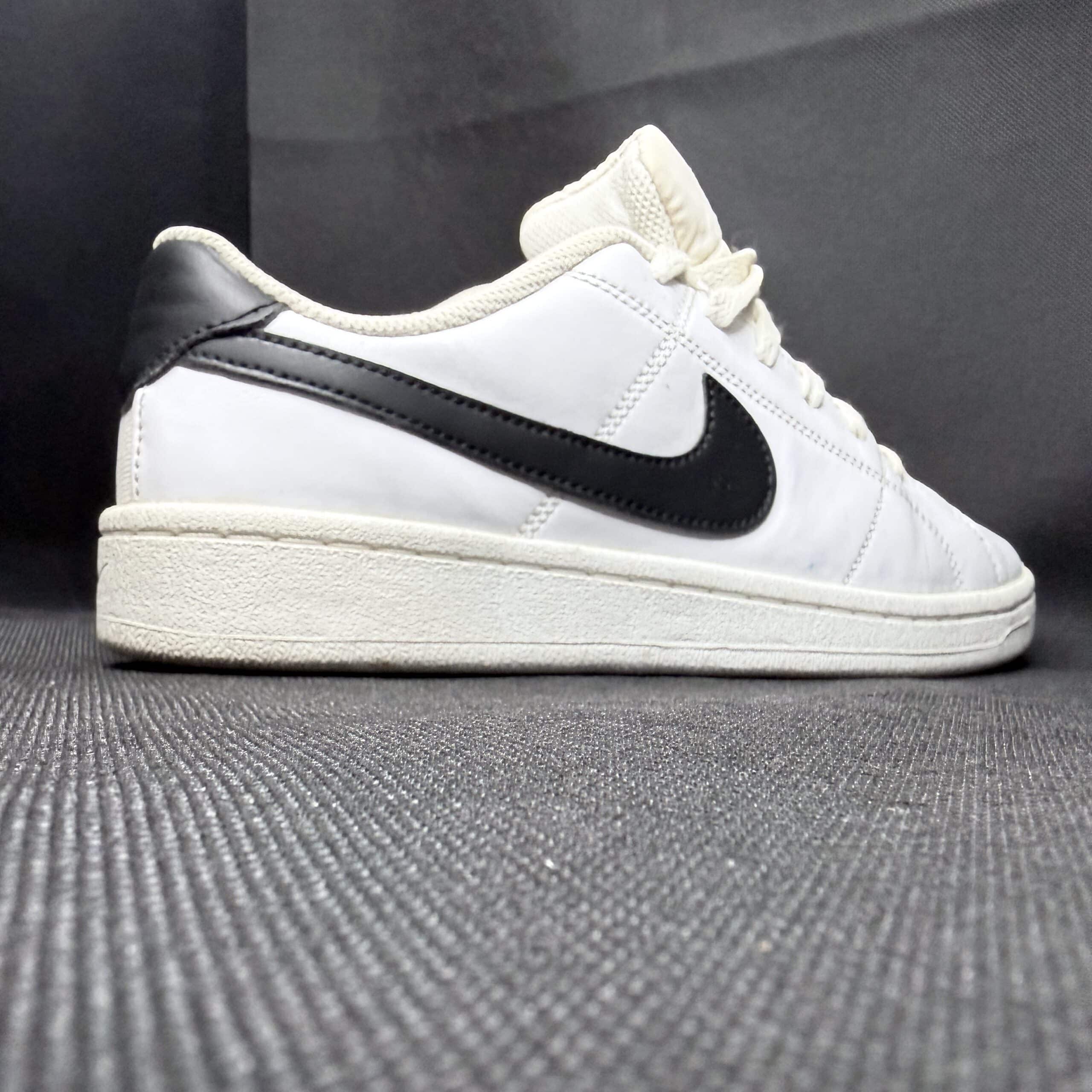 Nike Court Royale 2 Bajo Blanco Negro Talla 40 - Imagen 3