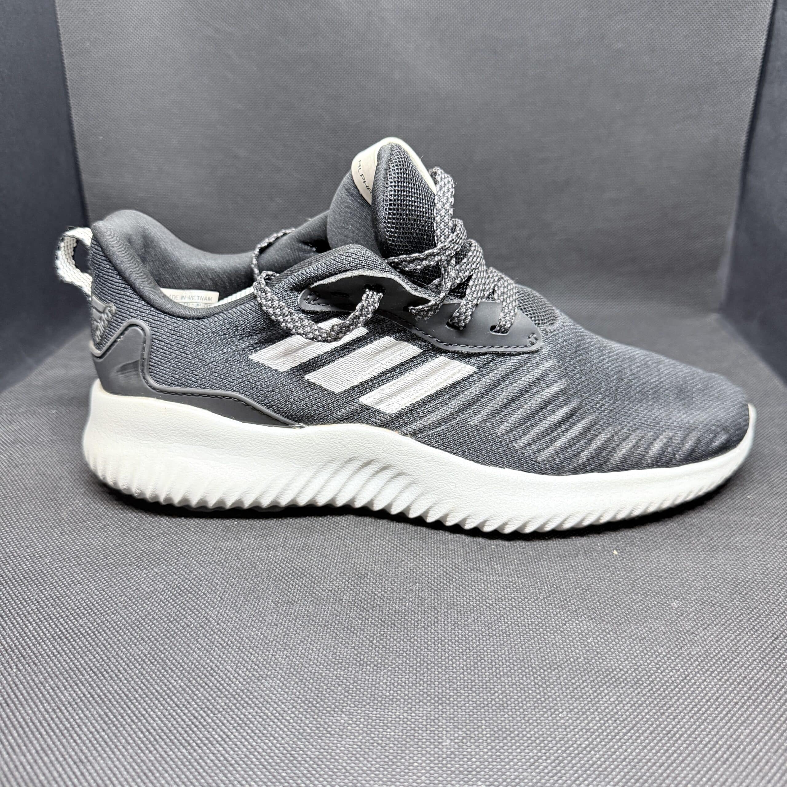 Adidas Alphabounce RC Mujer Negro/Gris Talla 37 - Imagen 3