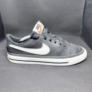 Nike Court Legacy Negro/Goma Niño Talla 37,5