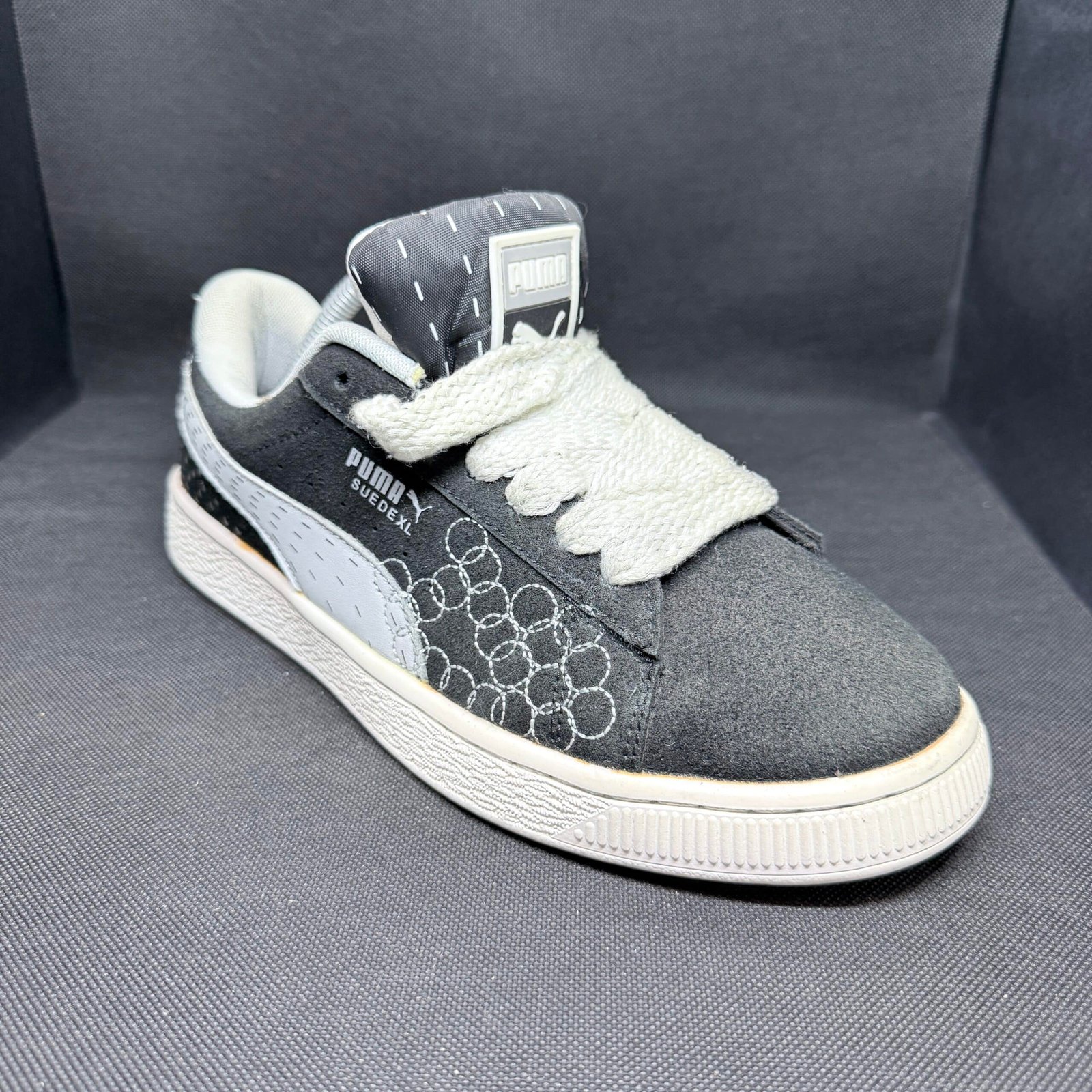 Puma Suede Low Negro/Gris Caña Baja Talla 41 - Imagen 2